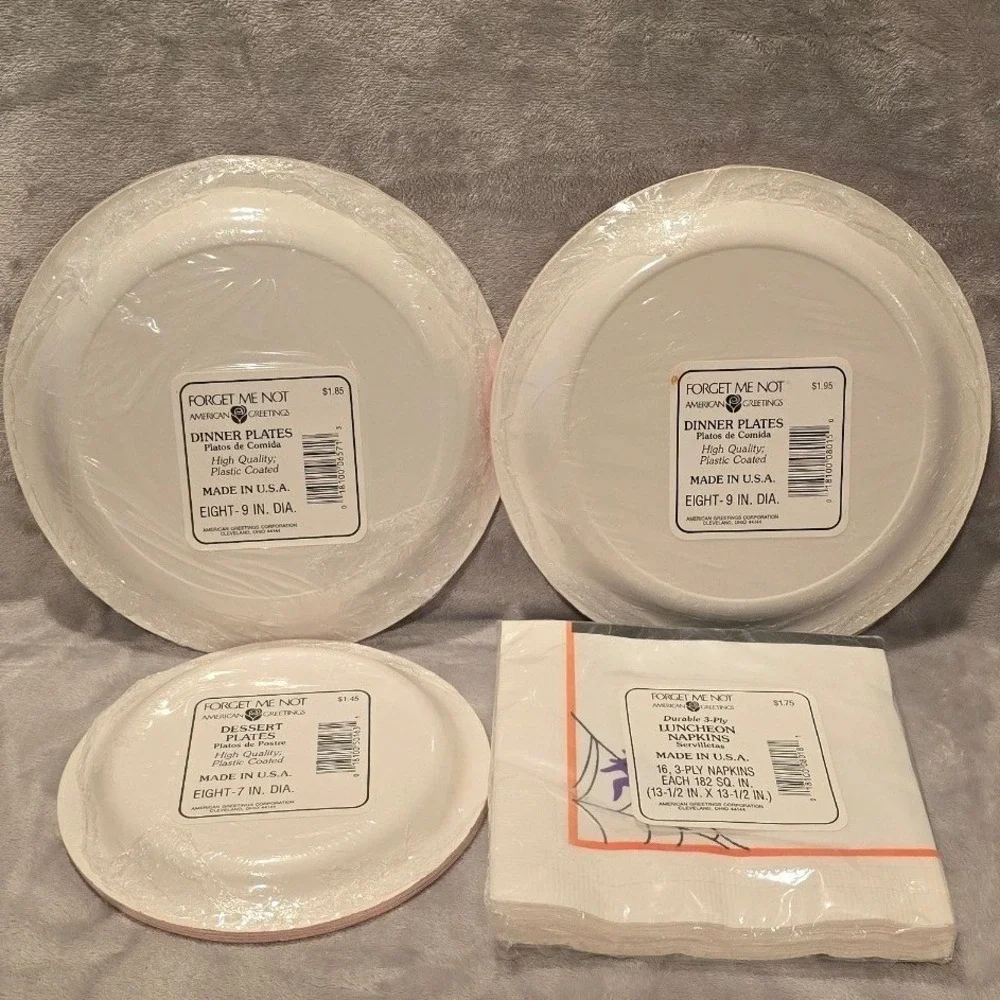 Vintage American Greetings Halloween Supplies Plates Napkins Set Jack-O-Lantern